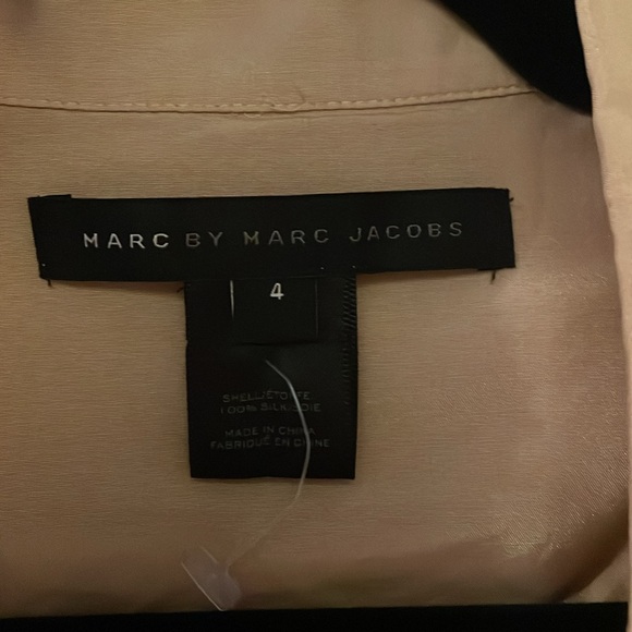Marc by Marc Jacob’s button up top - Picture 4 of 6